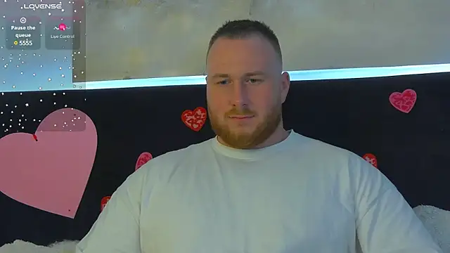 Snapshot of RoddyStill chatting on 02/06/25, 11:31 RoddyStill online show from 02/06/25, 11:31