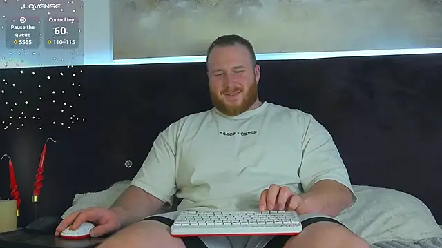 Snapshot of RoddyStill chatting on 03/07/25, 02:45 RoddyStill online show from 03/07/25, 02:45