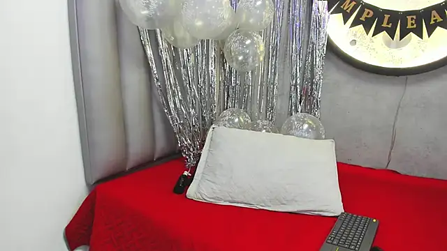 SussanMilf  online show from 03/04/26, 11:07