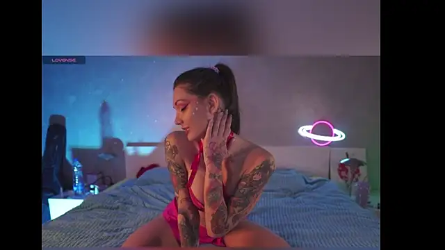 Lady3Holes online show from 07/16/26, 08:11