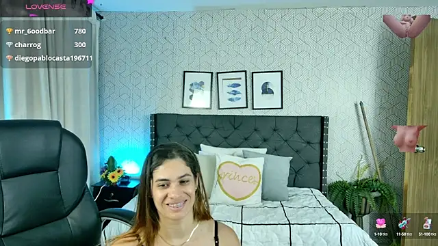 Snapshot of sussy__stone chatting on 12/26/24, 09:58 sussy stone online show from 12/26/24, 09:58