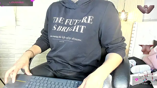 sussy  stone online show from 04/09/26, 11:49