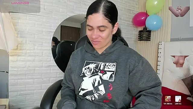 Snapshot of sussy__stone chatting on 07/12/26, 12:17 sussy stone online show from 07/12/26, 12:17