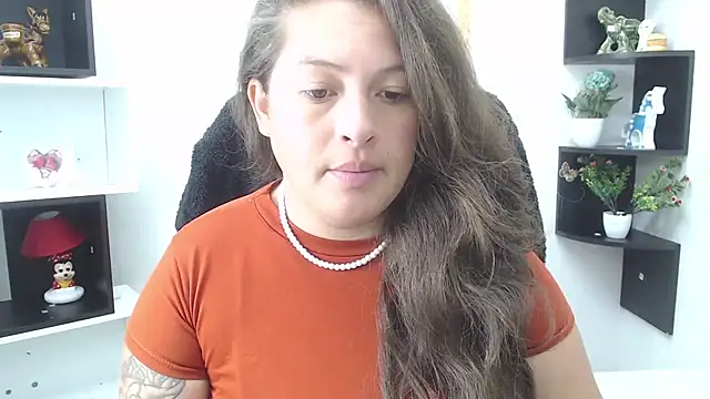 SaraThomso online show from 03/12/25, 02:52