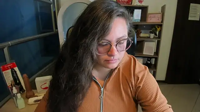 SaraThomso online show from 11/07/25, 03:11