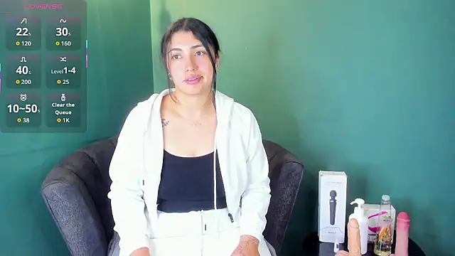 Snapshot of Danna_777_ chatting on 10/09/25, 11:49 Danna 777 online show from 10/09/25, 11:49