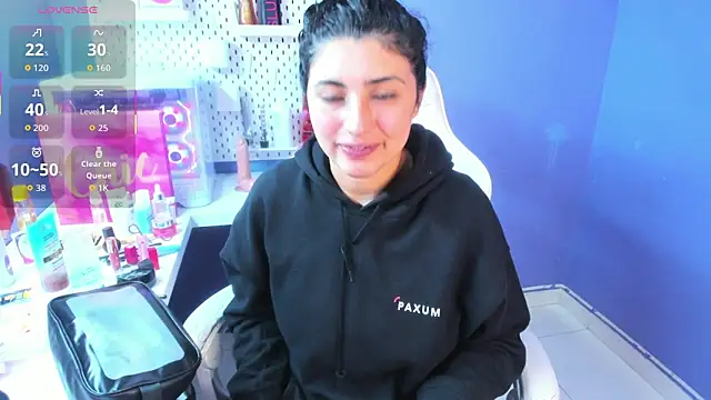 Danna 777  online show from 01/06/26, 09:52