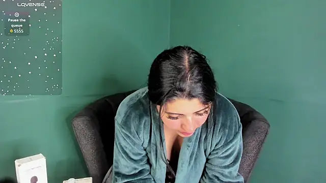 Snapshot of Danna_777_ chatting on 09/26/25, 11:00 Danna 777 online show from 09/26/25, 11:00