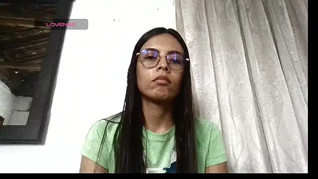 Snapshot of stefany_sexxx chatting on 03/15/25, 09:05 stefany sexxx online show from 03/15/25, 09:05