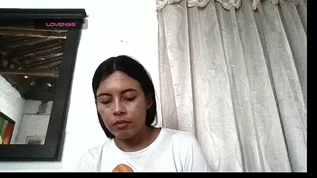 Snapshot of stefany_sexxx chatting on 03/19/25, 04:24 stefany sexxx online show from 03/19/25, 04:24