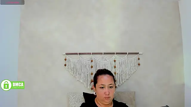 Snapshot of _anavictoria_ chatting on 09/11/25, 05:24 anavictoria online show from 09/11/25, 05:24