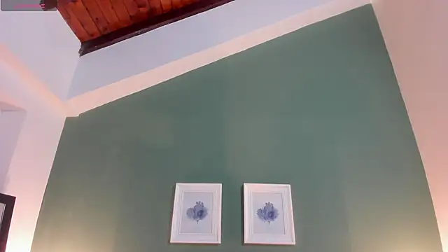  anavictoria  online show from 11/28/25, 06:08