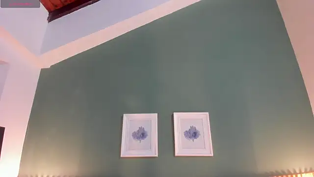  anavictoria  online show from 11/27/25, 06:30