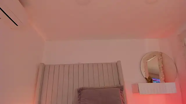 Shelynna azzul online show from 03/21/26, 08:13