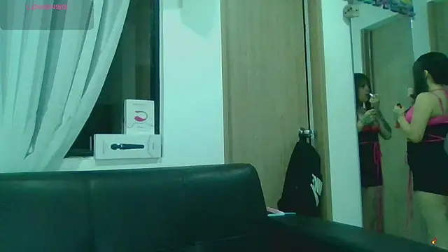 Tifanny Sweett online show from 01/11/26, 04:08