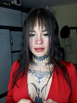 Tifanny Sweett online show from 04/09/26, 07:47