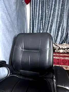 Ritu-Babe online show from 11/20/25, 04:40