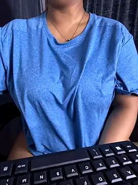 Ritu-Babe online show from 11/14/25, 06:00