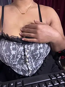 Snapshot of Ritu-Babe chatting on 01/14/26, 06:22 Ritu-Babe online show from 01/14/26, 06:22