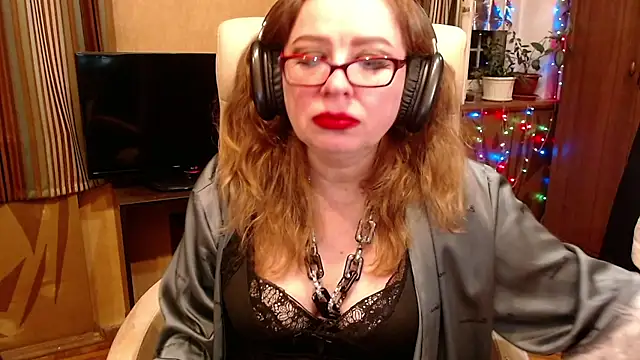 Snapshot of Miss_Tress chatting on 06/23/26, 09:57 Miss Tress online show from 06/23/26, 09:57