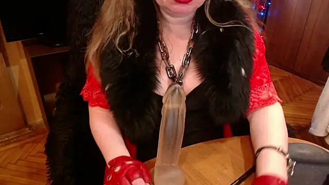 Snapshot of Miss_Tress chatting on 03/07/25, 05:51 Miss Tress online show from 03/07/25, 05:51