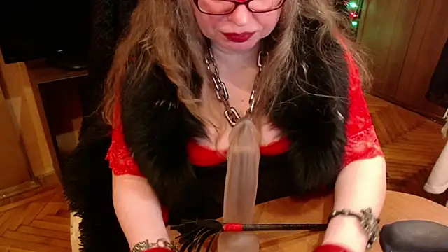 Snapshot of Miss_Tress chatting on 01/15/25, 08:48 Miss Tress online show from 01/15/25, 08:48