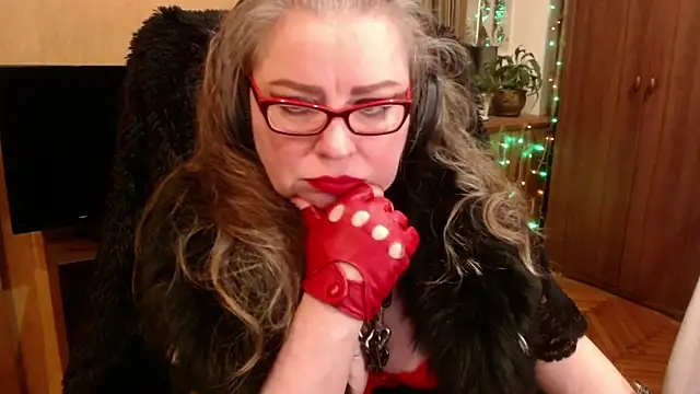 Snapshot of Miss_Tress chatting on 01/31/25, 04:06 Miss Tress online show from 01/31/25, 04:06