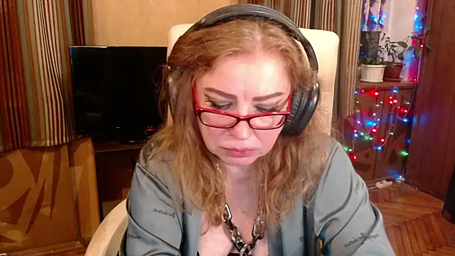 Snapshot of Miss_Tress chatting on 07/04/26, 09:41 Miss Tress online show from 07/04/26, 09:41