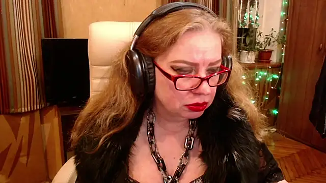 Miss Tress online show from 05/20/26, 10:29