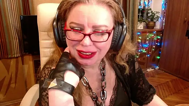 Miss Tress online show from 03/13/26, 10:15