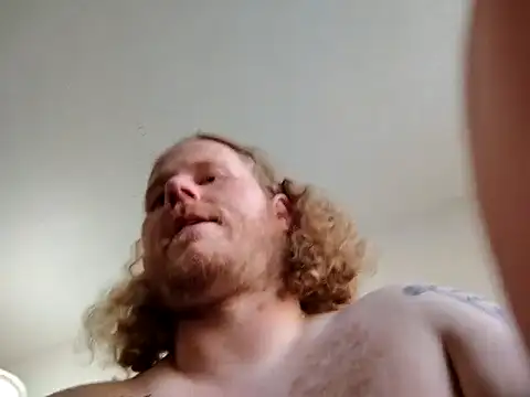 Snapshot of Barrentine88 chatting on 02/24/25, 04:26 Barrentine88 online show from 02/24/25, 04:26