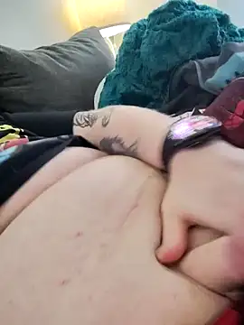 Snapshot of Barrentine88 chatting on 12/25/24, 10:05 Barrentine88 online show from 12/25/24, 10:05