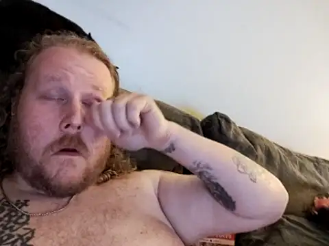 Snapshot of Barrentine88 chatting on 04/11/26, 08:51 Barrentine88 online show from 04/11/26, 08:51