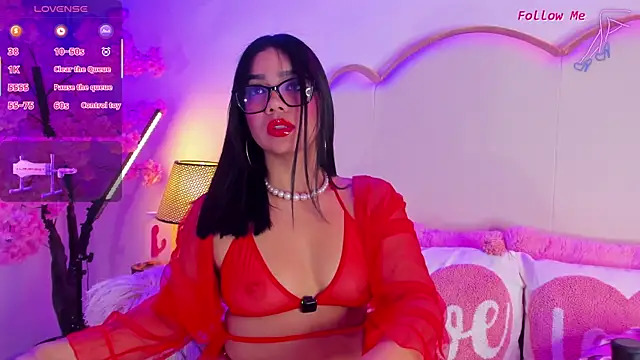 SenniaBella online show from 11/03/25, 02:09