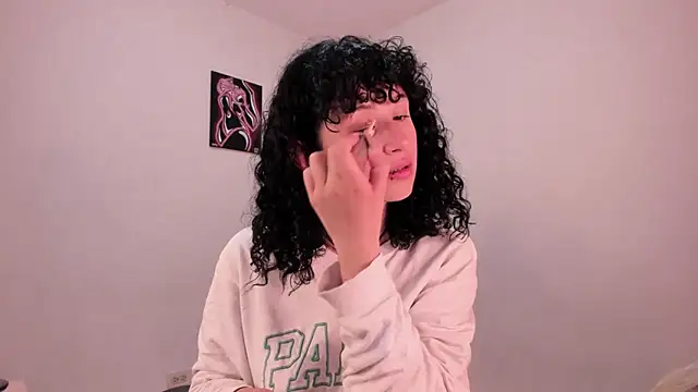 valent 27 online show from 12/19/25, 02:37