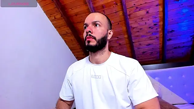 Tom Bailey online show from 03/10/26, 12:31