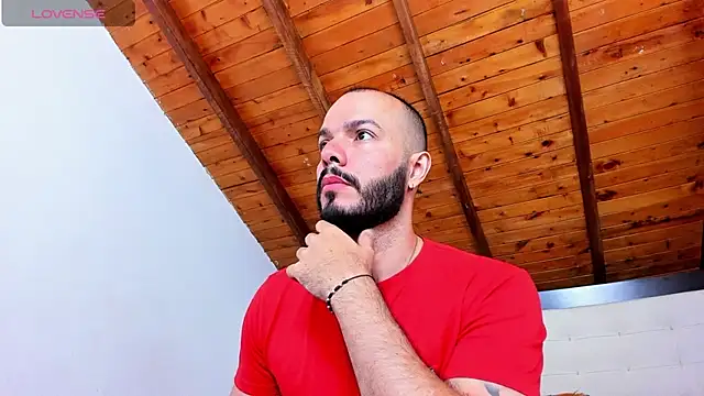 Snapshot of Tom_Bailey chatting on 09/18/25, 12:08 Tom Bailey online show from 09/18/25, 12:08