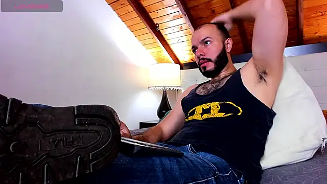 Snapshot of Tom_Bailey chatting on 11/02/25, 01:27 Tom Bailey online show from 11/02/25, 01:27