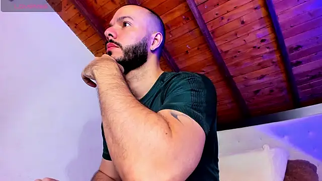 Tom Bailey online show from 01/06/26, 12:42