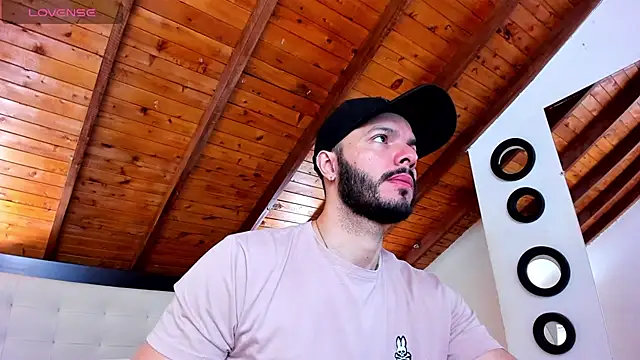 Snapshot of Tom_Bailey chatting on 11/28/25, 12:38 Tom Bailey online show from 11/28/25, 12:38