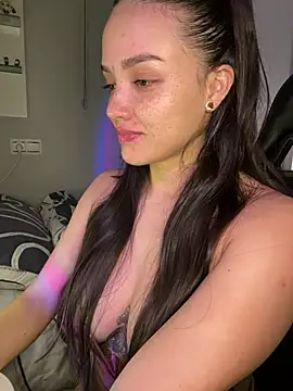 MisFrekcles  online show from 02/12/26, 10:26