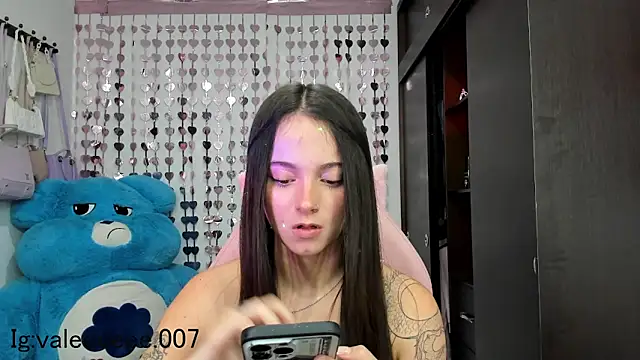 Snapshot of lucyy_tay chatting on 12/05/24, 12:14 lucyy tay online show from 12/05/24, 12:14