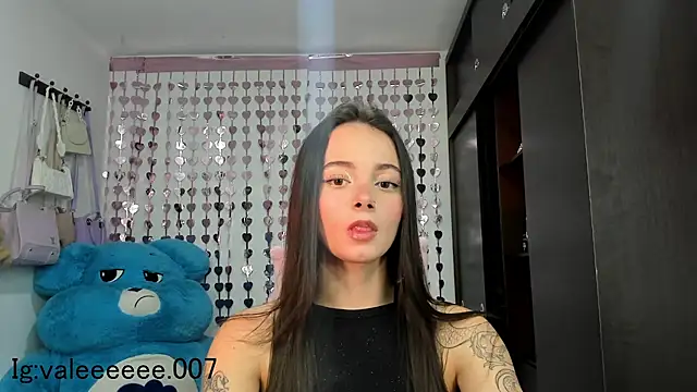 Snapshot of lucyy_tay chatting on 12/12/24, 12:27 lucyy tay online show from 12/12/24, 12:27