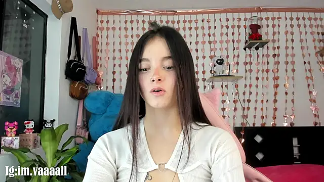 Snapshot of lucyy_tay chatting on 09/23/25, 09:55 lucyy tay online show from 09/23/25, 09:55