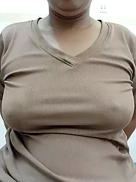 Lanyingxin18 online show from 12/17/25, 06:40