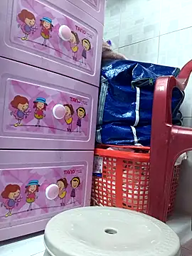 Lanyingxin18 online show from 02/25/26, 11:48