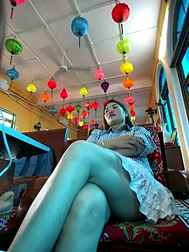 Emily 9xx online show from 11/08/25, 04:05