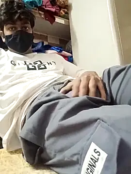 hotvarunrita online show from 12/14/25, 08:42