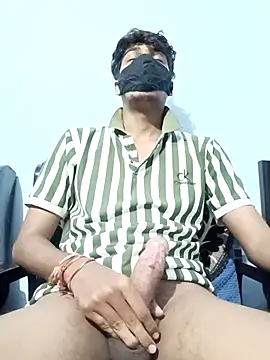 hotvarunrita online show from 10/30/25, 11:45