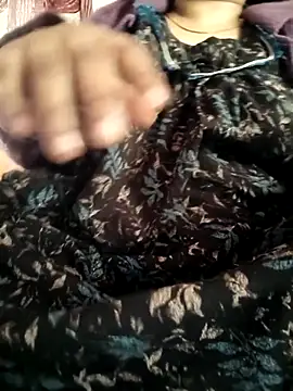 cuteyqueen online show from 01/17/26, 08:18